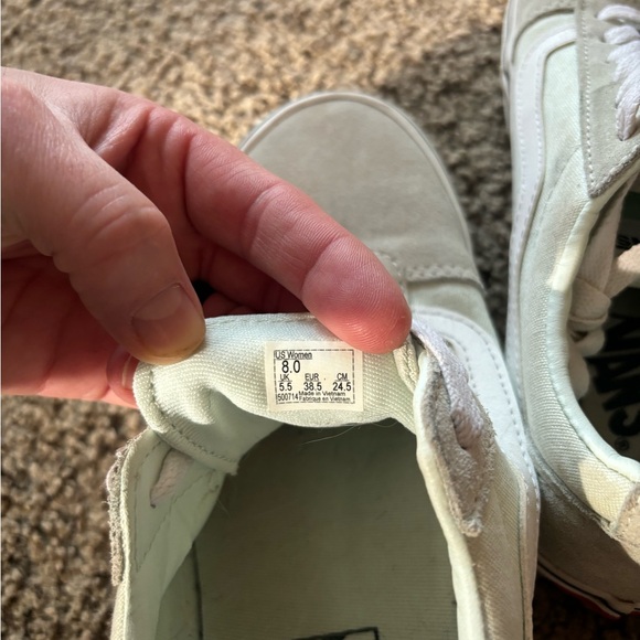 Vans old skool low tops in mint - Picture 2 of 4